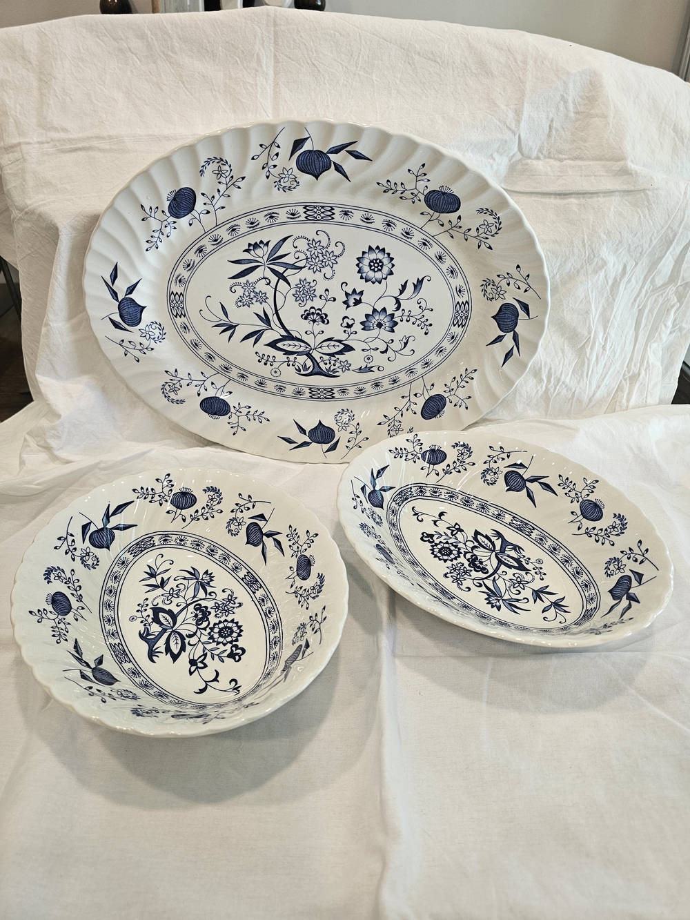 Johnson Brothers Blue Nordic Ironstone 3pc Oval Bowls And Serving Platter Set